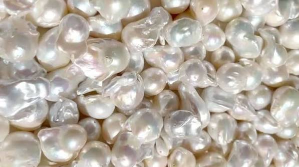 Pearl White Complex